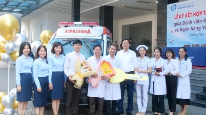 VietinBank, Thong Nhat Genel Hastanesi'ne yaklaşık 1,1 milyar VND değerinde bir ambulans bağışladı.