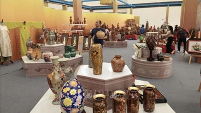 เผยแพร่คุณค่าผลิตภัณฑ์หัตถกรรมและ OCOP สู่สากล