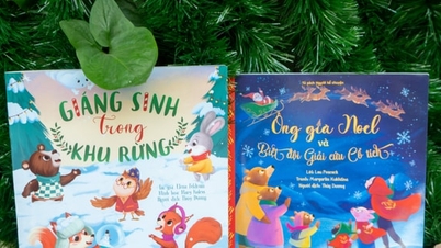 বইয়ের পাতায় পাতায় এক অসাধারণ, উষ্ণ বড়দিনকে স্বাগত জানাই