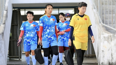 Vietnamský tým do 23 let v Thajsku nedostával dostatek výživy a ženský tým měl problém s každodenními tréninky, protože to bylo příliš daleko.