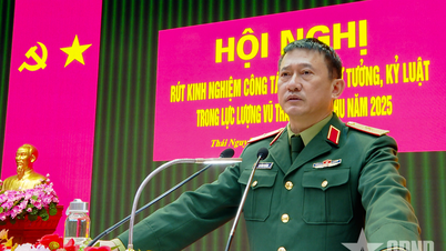 Askeri Bölge 1, 2025'te ideolojik yönetim ve disiplin konusunda deneyim paylaşımı düzenliyor