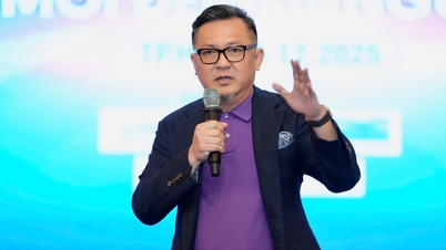 AI دور میں میڈیا ورکر کو 7 چیزیں درکار ہیں۔