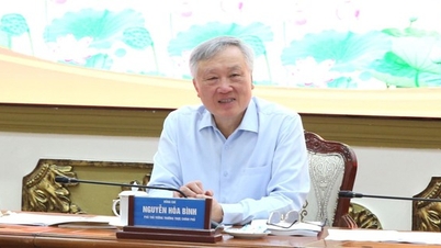 ຍູ້​ແຮງ​ການ​ລົບ​ລ້າງ​ຄວາມ​ຫຍຸ້ງຍາກ ​ແລະ ສິ່ງ​ກີດຂວາງ​ໃຫ້​ບັນດາ​ໂຄງການ, ບໍ່​ໃຫ້​ບັນດາ​ການ​ກະທຳ​ລະ​ເມີດ​ກົດໝາຍ.