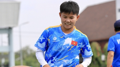 Midtbanespiller Bich Thuy undertrykte tristheten: «Jo vanskeligere situasjonen er, desto flere mirakler kan det vietnamesiske kvinnelaget skape»