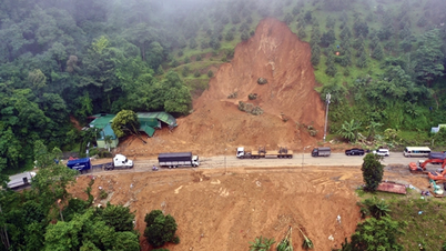 В провинциях Кханьхоа и Ламдонг по-прежнему сохраняются пробки из-за оползней.