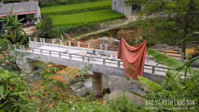 ឧបត្ថម្ភថវិកាចំនួន ៥ពាន់លានដុង ដើម្បីសាងសង់ស្ពានចរាចរណ៍ជនបទ