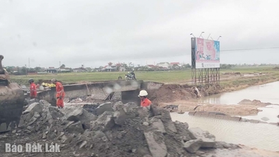 Fokus på å reparere skadede kanaler etter stormer og flom