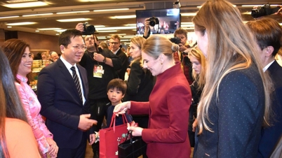 ຄວາມ​ງາມ​ຂອງ​ຫວຽດ​ນາມ ທີ່​ງານ​ມະ​ຫາ​ກຳ​ການ​ກຸ​ສົນ​ສາ​ກົນ ໂປ​ໂລຍ