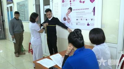 La selección para el servicio militar es estricta desde el principio.