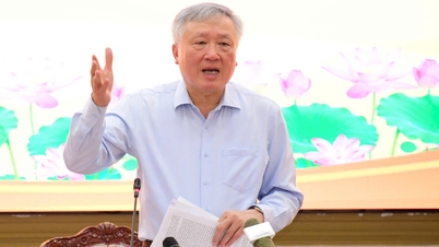 O vice-primeiro-ministro permanente, Nguyen Hoa Binh, afirmou: "A cidade de Ho Chi Minh concluiu muitos projetos atrasados."