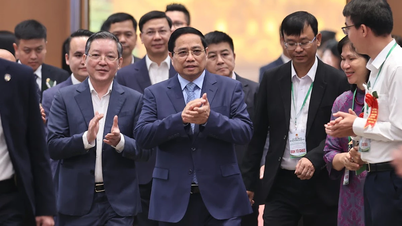 Prime Minister dialogues with farmers on scientific and technological breakthroughs in agriculture