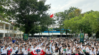 تجذب تخصصات الأعمال والتكنولوجيا والقانون في جامعة شرق فلوريدا المرشحين من منطقة الجنوب الغربي