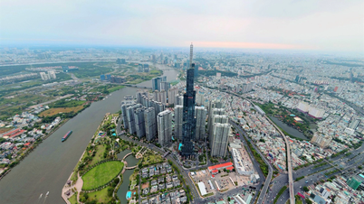 'Hanya dengan menyingkirkan "kemeja institusional" yang penuh dengan terlalu banyak tambalan, Kota Ho Chi Minh dapat membuat terobosan.'