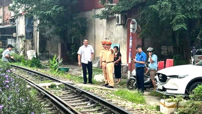 Lao Cai está determinado a eliminar os caminhos abertos pelos próprios passageiros para garantir a segurança do tráfego ferroviário.