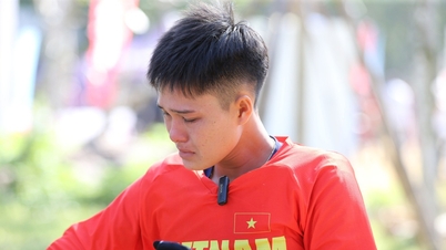 Un ciclista vietnamita derramó lágrimas porque no pudo "volar" bien en la pista del zoológico, el entrenador habló.