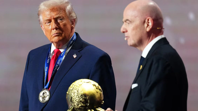 FIFA sẽ cách chức Chủ tịch Infantino vì trao giải hòa bình cho ông Trump?