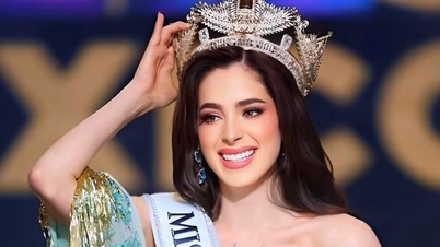 מיס יוניברס החדשה מתנהגת שוב בצורה מזעזעת.