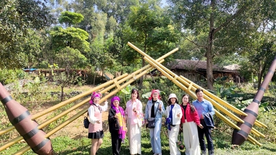 दोई क्षेत्र के मध्य में स्थित मोंग गाँव