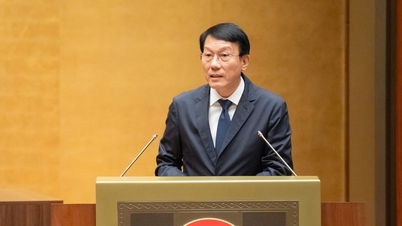 Az Országgyűlés eltörölte a személyszállító járművekben a gyermekülések beszerelésének kötelezettségét.