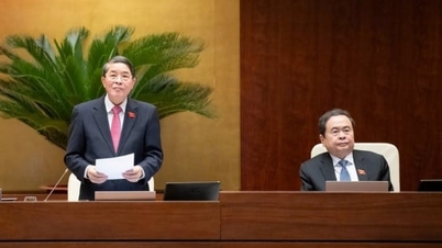 Новая особенность Закона о подоходном налоге с физических лиц: налог в размере 0,1% с каждой передачи золотых слитков.