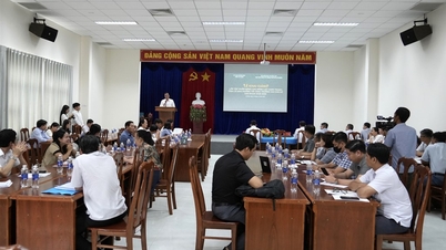 Ca Mau ធ្វើ​ការ​បណ្តុះ​បណ្តាល​ដើម្បី​លើក​កម្ពស់​ការ​ប្រកួត​ប្រជែង​ក្នុង​គោល​បំណង​ឱ្យ​មាន​កំណើន​ពីរ​ខ្ទង់។