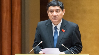 Ulusal Meclis, revize edilmiş Basın Yasasını ve önemli basın kuruluşlarına ilişkin yeni düzenlemeleri kabul etti.