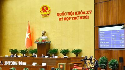 Az egész ország egyetlen tankönyvkészletet fog használni, a diákok pedig ingyenesen kapják meg azokat.