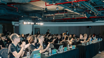 تتألق البراعة التكنولوجية في نهائيات هاكاثون التكنولوجيا VPBank لعام 2025.