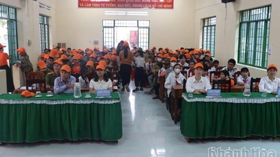 Жіночий союз комуни Нінь Хай у 2025 році започаткував Місяць дій за гендерну рівність.