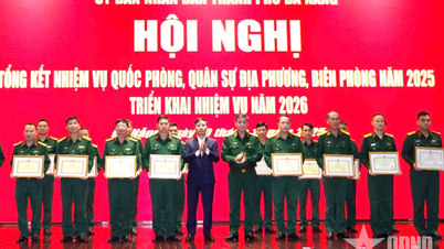 Η πόλη Ντα Νανγκ συνοψίζει τα καθήκοντά της σε θέματα εθνικής άμυνας, τοπικού στρατού και άμυνας των συνόρων για το 2025.