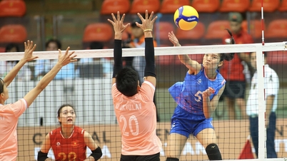A pesar de que Thanh Thúy fue suplente, el equipo de voleibol femenino de Vietnam aplastó fácilmente a Myanmar.