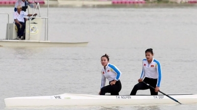 ซีเกมส์ 33: ทีมเรือแคนูเวียดนามคว้าเหรียญทองแรกให้กับคณะนักกีฬาของเวียดนาม