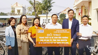 Darování 30 vozidel na svoz odpadu obci Dai Tu.