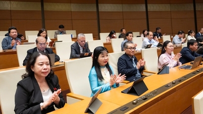 Drastiske reformer av skatteforvaltningen, og forslaget om å øke skattetjenestemenns lønninger med 100 % forlates.