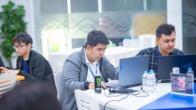 นักศึกษาจากมหาวิทยาลัย FPT คว้ารางวัลที่หนึ่งในการแข่งขันโอลิมปิกด้านการเข้ารหัสลับระดับนานาชาติ