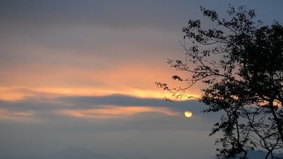 Маяк Ба Бе: Відчуйте полювання за морем хмар у цьому новому місці призначення.