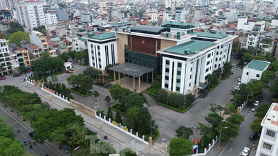 সারা দেশে এখনও ৯,০০০ এরও বেশি উদ্বৃত্ত রিয়েল এস্টেট সম্পত্তি রয়েছে।