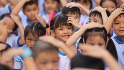 Ho-Chi-Minh-Stadt wird ab 2026 Mahlzeiten und Schuluniformen für Schüler aus benachteiligten Verhältnissen bereitstellen.