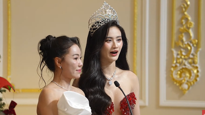 ນາງ Ý Nhi ຕື່ນແຕ່ 4 ໂມງເຊົ້າເພື່ອແຕ່ງກິນເອງ ແລະ ເຮັດວຽກບໍ່ອິດເມື່ອຍໃນວຽກນອກເວລາໃນອົດສະຕາລີ.