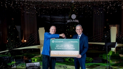 أضيئوا عيد الميلاد، وشاركوه مع المجتمع.