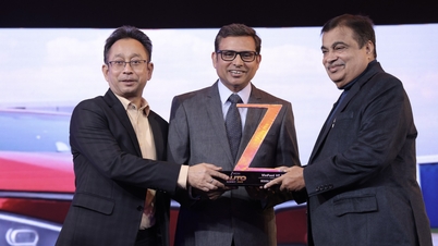 Vinfast VF7 को Zee Media Auto Summit 2025 में "डिजाइन ऑफ द ईयर" पुरस्कार मिला।