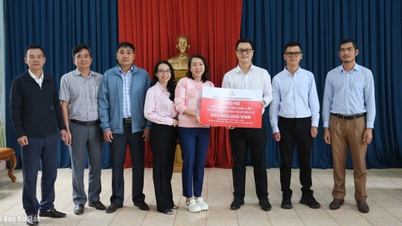 Nafoods przekazuje 500 milionów VND na pomoc prowincji Dak Lak w walce ze skutkami klęsk żywiołowych.