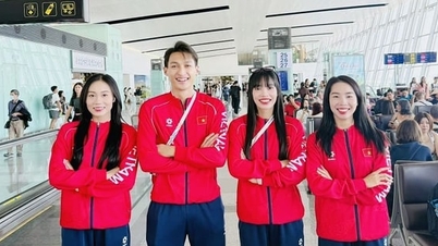 33. Güneydoğu Asya Oyunları: Atletizm sporcuları, Vietnamlı yüzücülerden gelecek "altın madalya yağmurunu" bekleyerek yarışmaya hazırlanıyor.