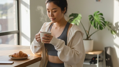 كم من الوقت يبقى الكافيين في الجسم؟ يجيب طبيب.