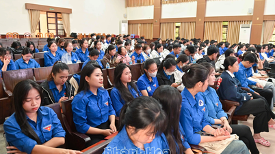 Diseminarea și educarea a peste 300 de membri de sindicate de tineret și tineri cu privire la legile de prevenire și control al drogurilor.