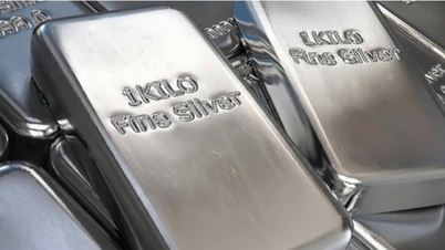 ລາຄາເງິນມື້ນີ້, ວັນທີ 11 ທັນວາ 2025: ສືບຕໍ່ເພີ່ມຂຶ້ນເກືອບ 62 ໂດລາ/ອອນສ໌