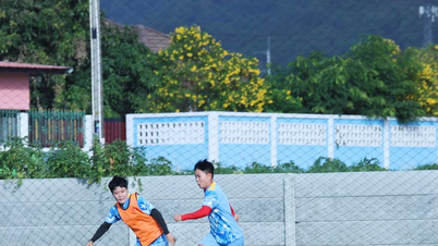 Vietnamský ženský tým usiluje o rozhodující vítězství a vysílá tak vzkaz, že „fanoušci jsou naší největší silou“.