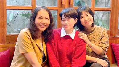 'Flowers on the Streets' Exhibition: A Harmony of the Mountains and Forests