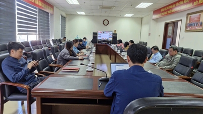 केंद्रीकृत मॉडल के अंतर्गत स्थानीय प्रशासनिक प्रक्रियाओं से संबंधित प्रशासनिक समस्याओं के समाधान के लिए सूचना प्रणाली के उपयोग पर प्रशिक्षण।