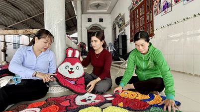 Kobiety w An Giang nadają nowy impet budowaniu nowych obszarów wiejskich i osiąganiu trwałej redukcji ubóstwa.